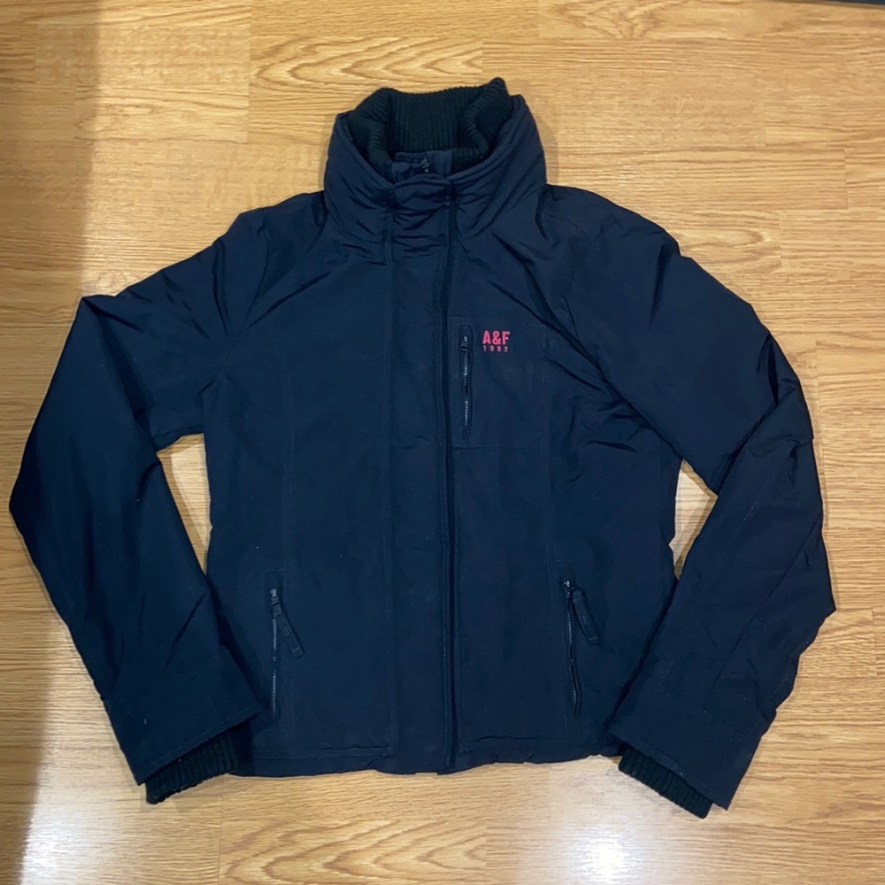 Women’s Abercrombie Jacket.